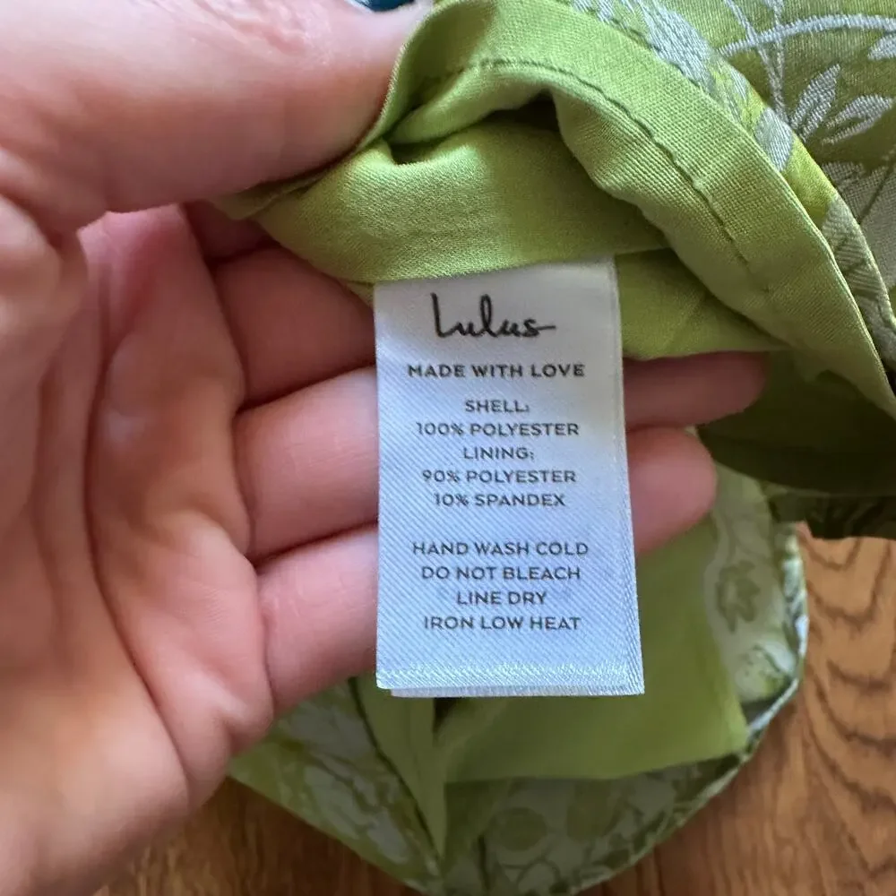 Lulus set chic